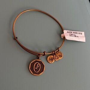 Alex and Ani O Bracelet NWT